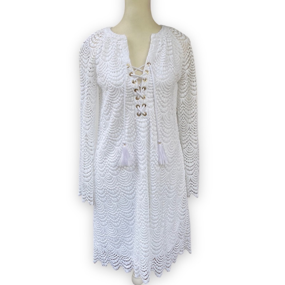 LILLY Pulitzer Sea Isle White Scallop Lace Bell Sleeve Shift Dress - Picture 4 of 16